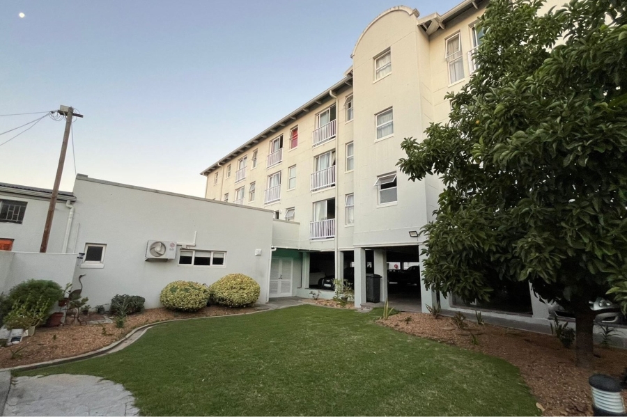 2 Bedroom Property for Sale in Wellington North Western Cape
